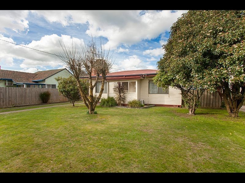 26 Centre Avenue, Warragul VIC 3820