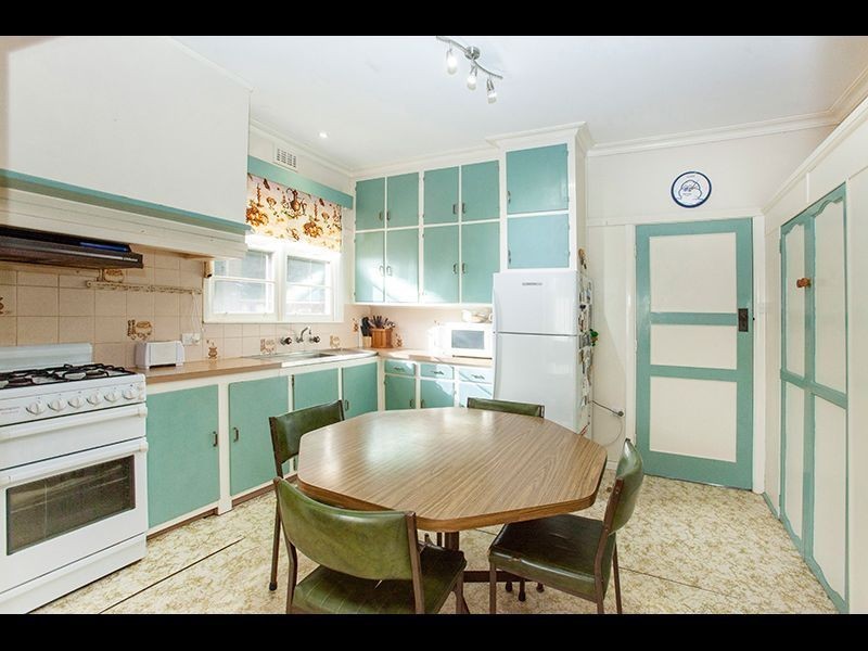 26 Centre Avenue, Warragul VIC 3820