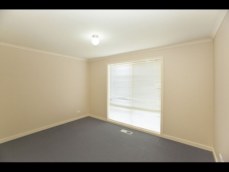 2 McMillan Drive, Warragul VIC 3820