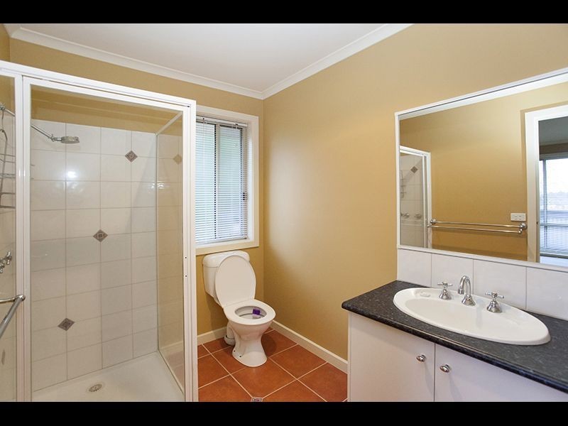 2 McMillan Drive, Warragul VIC 3820