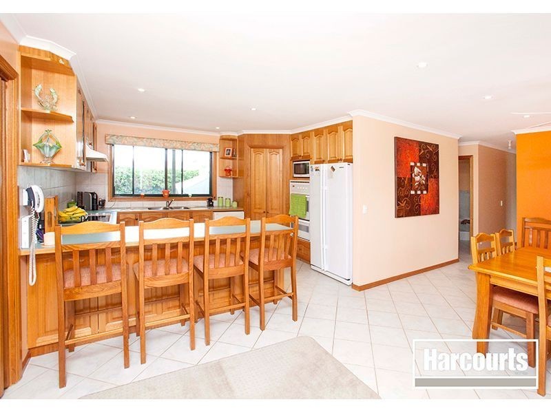 1 Camelot Court, Warragul VIC 3820