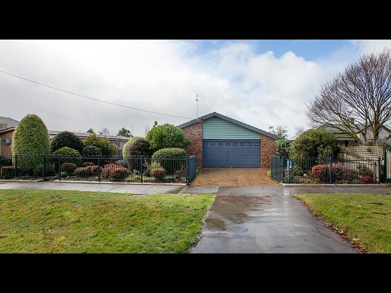 16 Loch Street, Yarragon VIC 3823