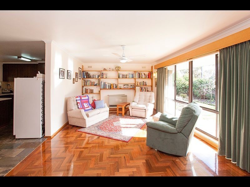 16 Loch Street, Yarragon VIC 3823