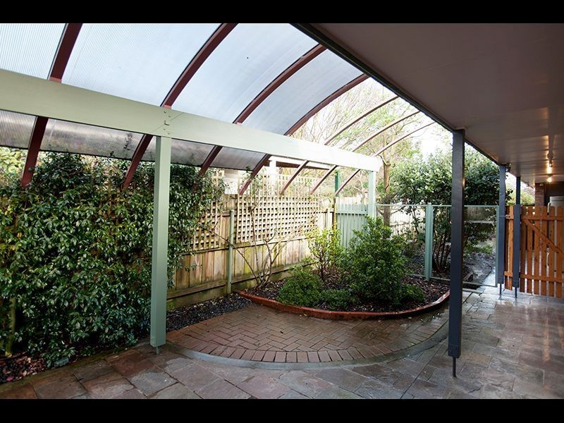 16 Loch Street, Yarragon VIC 3823