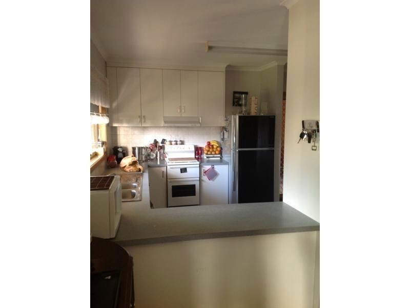 2 108 North Road, Warragul VIC 3820