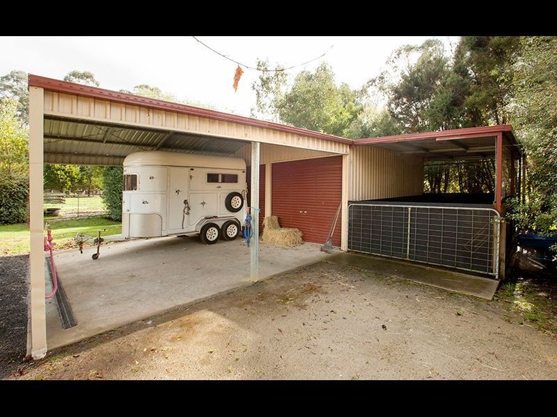 15 Camelot Court, Warragul VIC 3820