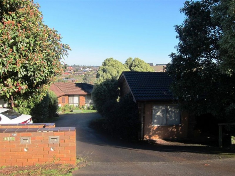 2/135 Brandy Creek Road, Warragul VIC 3820