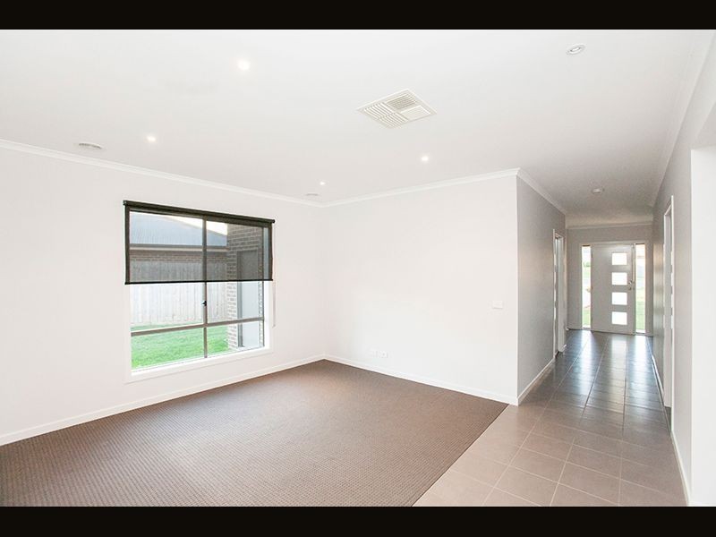 4 Alaska Court, Warragul VIC 3820