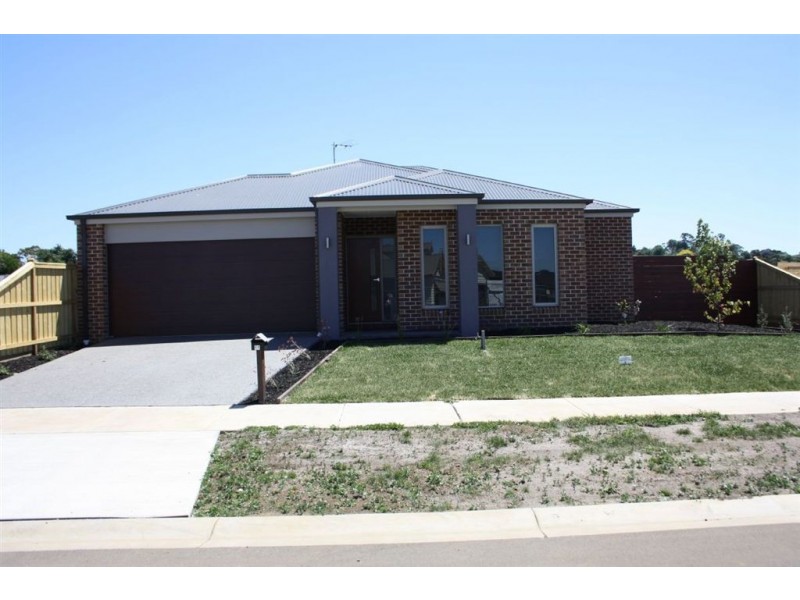 11 Armadale Drive, Warragul VIC 3820