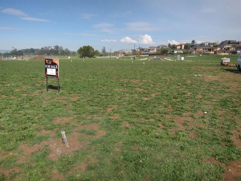 Lot 52 Twin Ranges Drive, Warragul VIC 3820