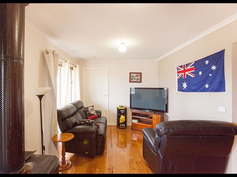 55 Tooronga Road, Willow Grove VIC 3825