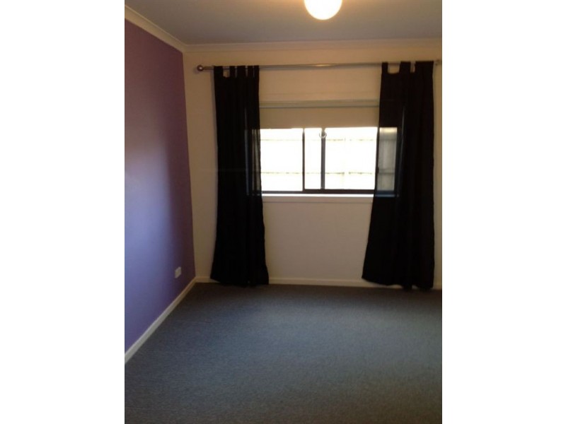 2 Lewis Street, Darnum VIC 3822