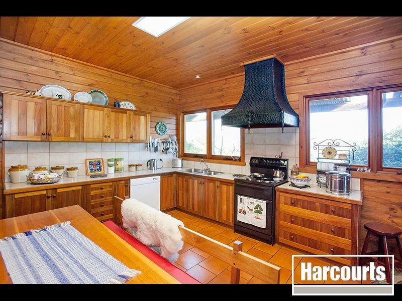 21 Seaview School Road, Seaview VIC 3821