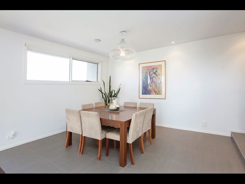 18 Bell Park Close, Warragul VIC 3820