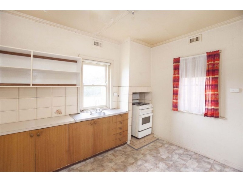 12 Mason Street, Warragul VIC 3820