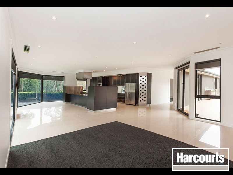 18 Dalmuir Court, Warragul VIC 3820