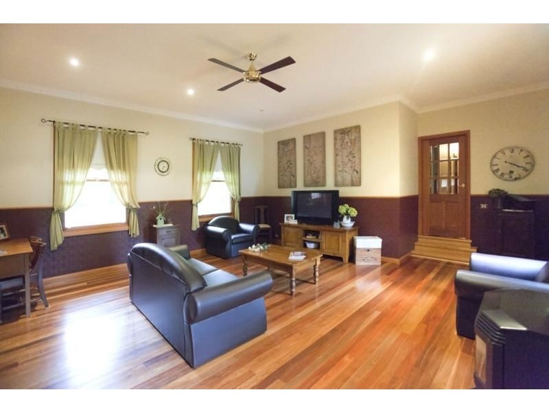 9 Bella Vista Drive, Warragul VIC 3820