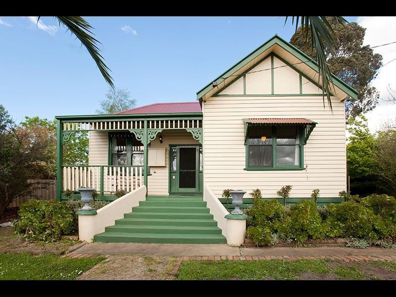 10 Brandy Creek Road, Warragul VIC 3820