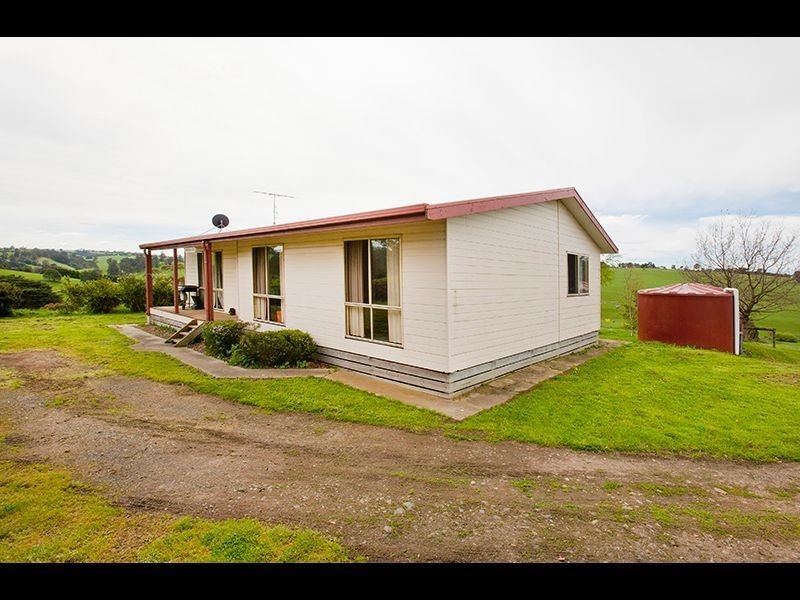 195 Sheffield Road, Neerim South VIC 3831
