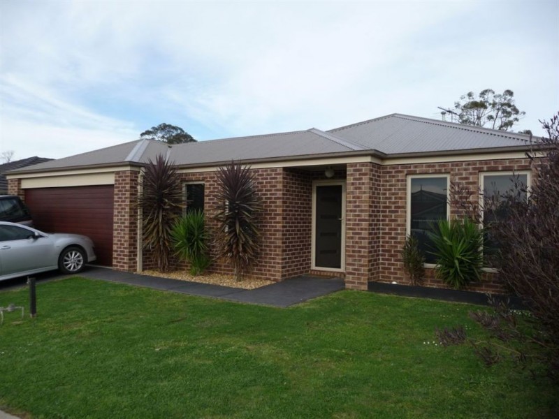 22 Rivendale Drive, Drouin VIC 3818