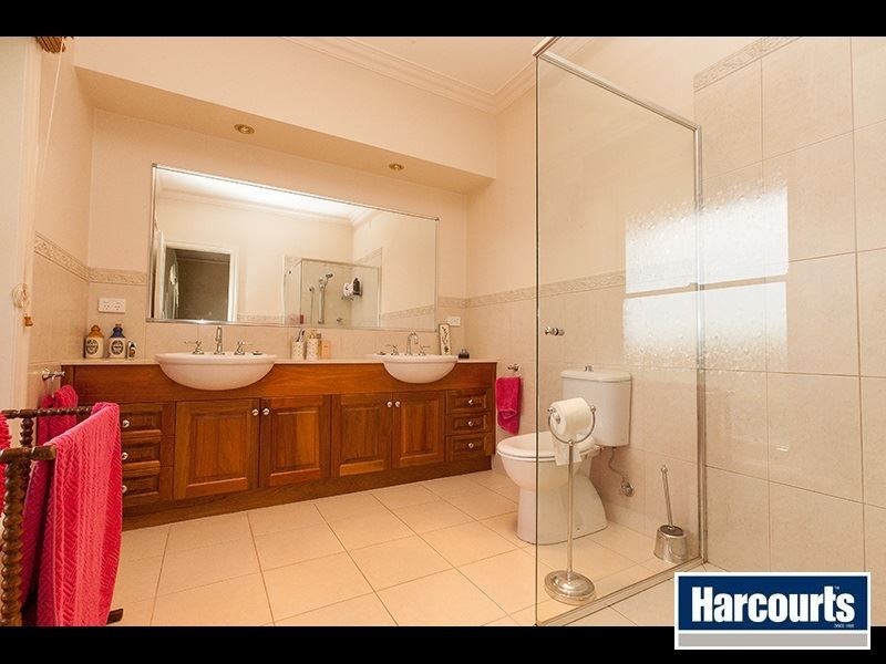 330 Stuhrs Road, Darnum VIC 3822