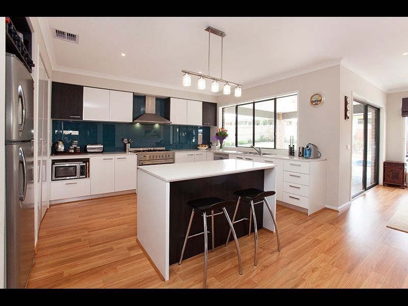 12 Lewisham Court, Warragul VIC 3820