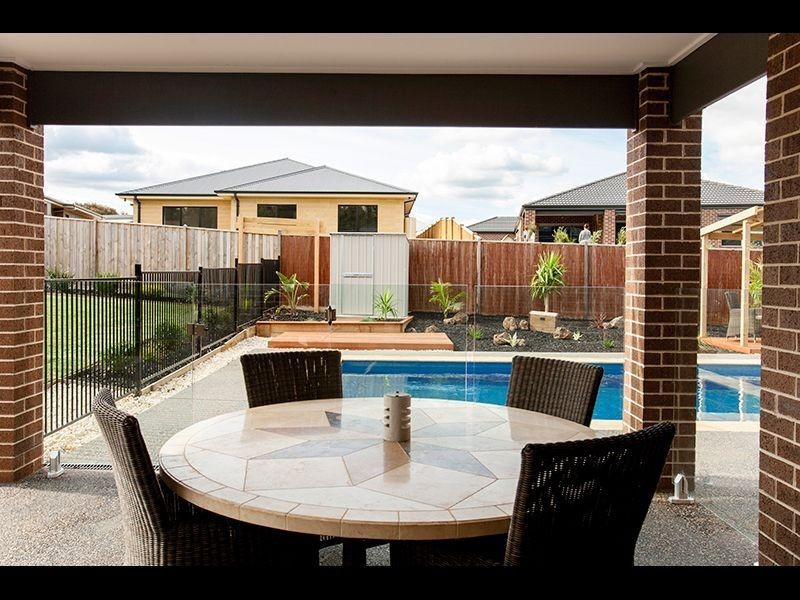 12 Lewisham Court, Warragul VIC 3820