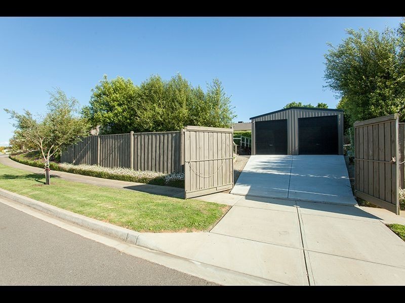 7 Grosvenor Court, Warragul VIC 3820