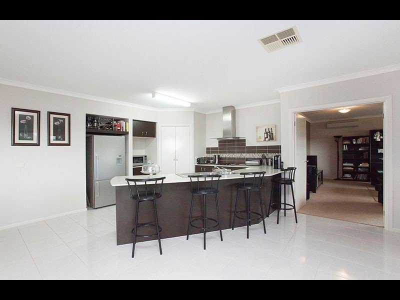 7 Grosvenor Court, Warragul VIC 3820