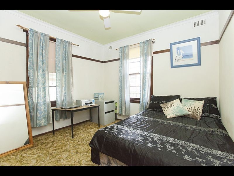26 Centre Avenue, Warragul VIC 3820