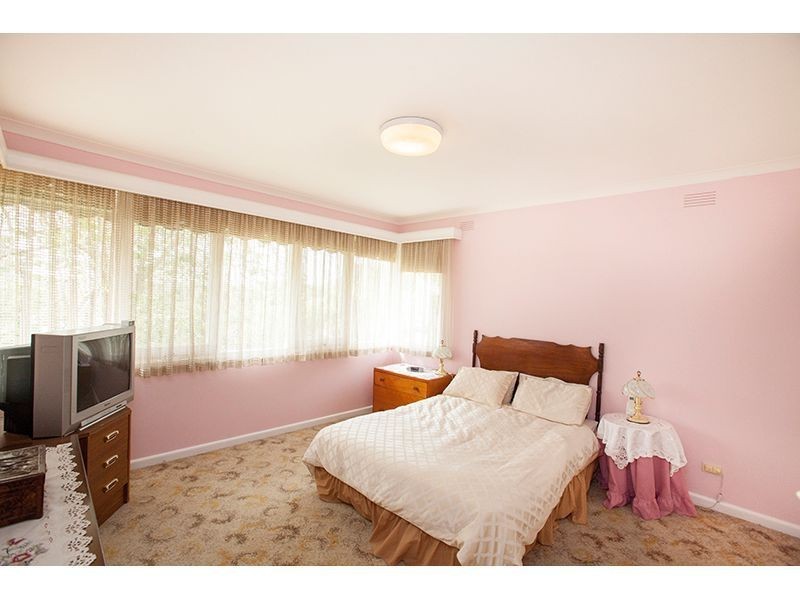 15 Affleck Street, Warragul VIC 3820