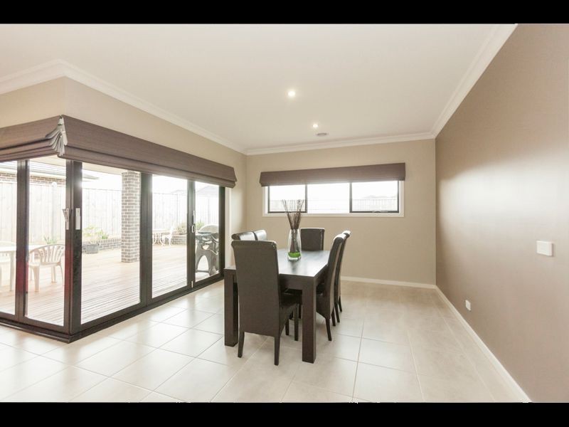 177 Twin Ranges Drive, Warragul VIC 3820