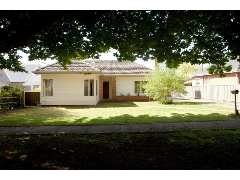 35 Alford Street, Warragul VIC 3820