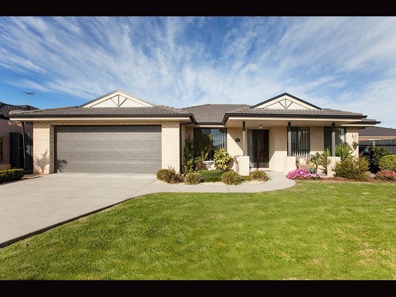24 Poplar Close, Trafalgar VIC 3824
