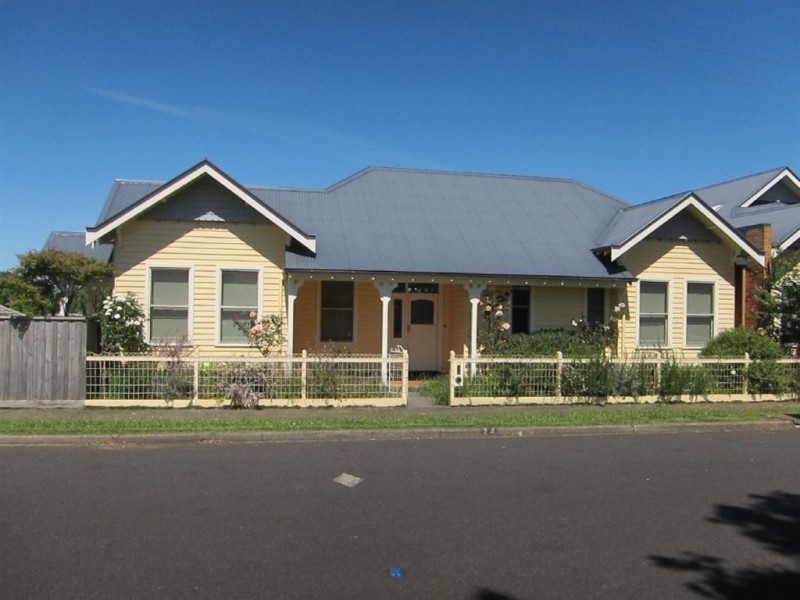 24 Witton Street, Warragul VIC 3820