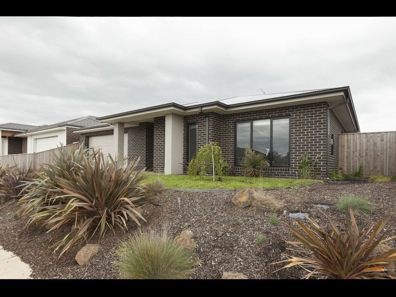 177 Twin Ranges Drive, Warragul VIC 3820
