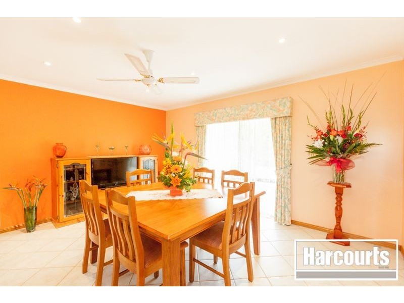 1 Camelot Court, Warragul VIC 3820