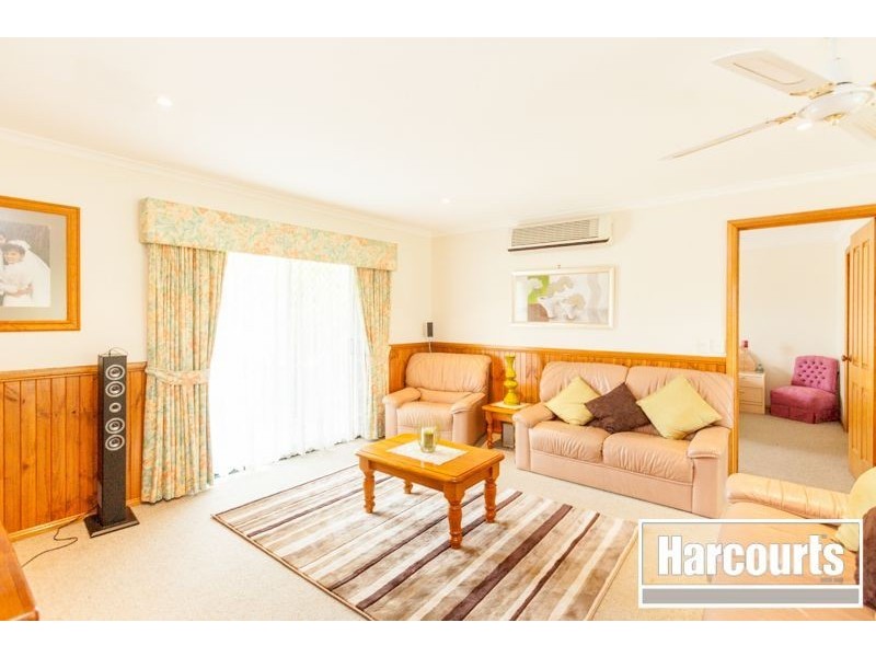 1 Camelot Court, Warragul VIC 3820