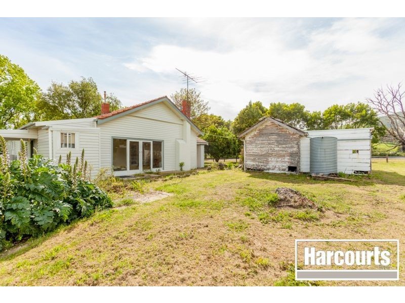 626 Hazeldean Road, Cloverlea VIC 3822