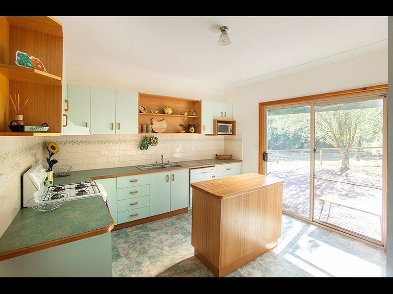 149 Hunts Road, Willow Grove VIC 3825