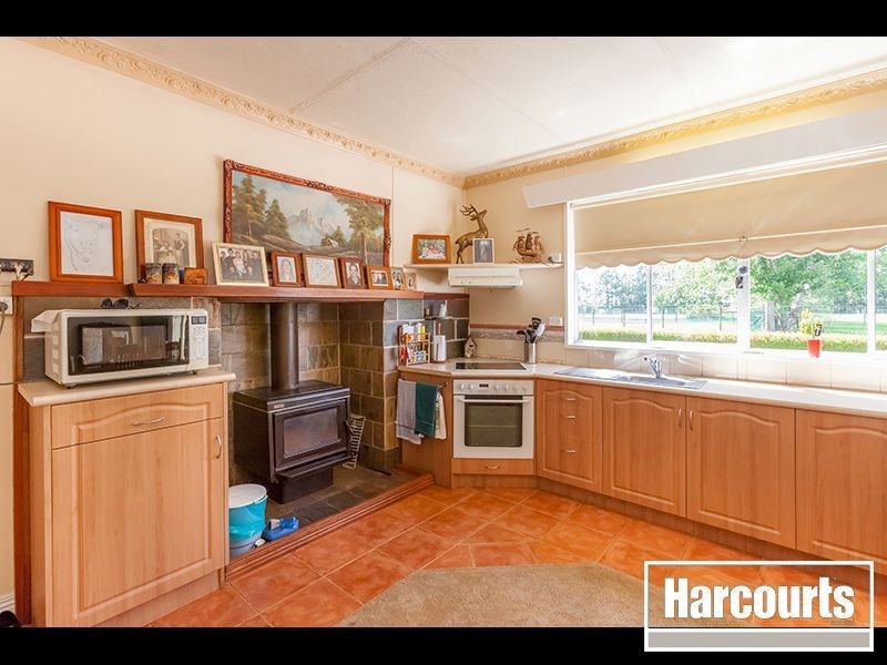 359 Little Moe River Road, Yarragon VIC 3823