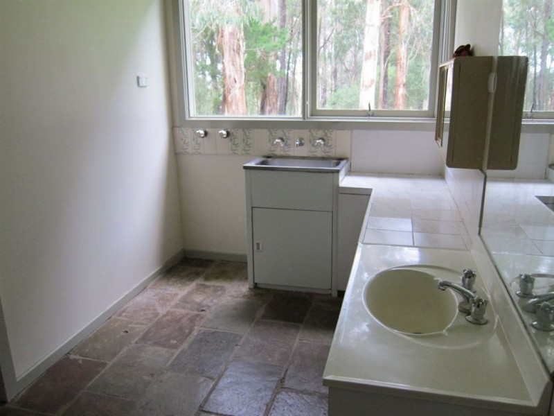 150 Mason Road, Jindivick VIC 3818