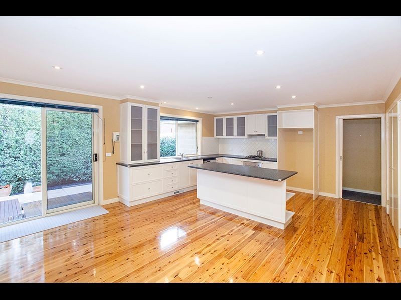 2 McMillan Drive, Warragul VIC 3820