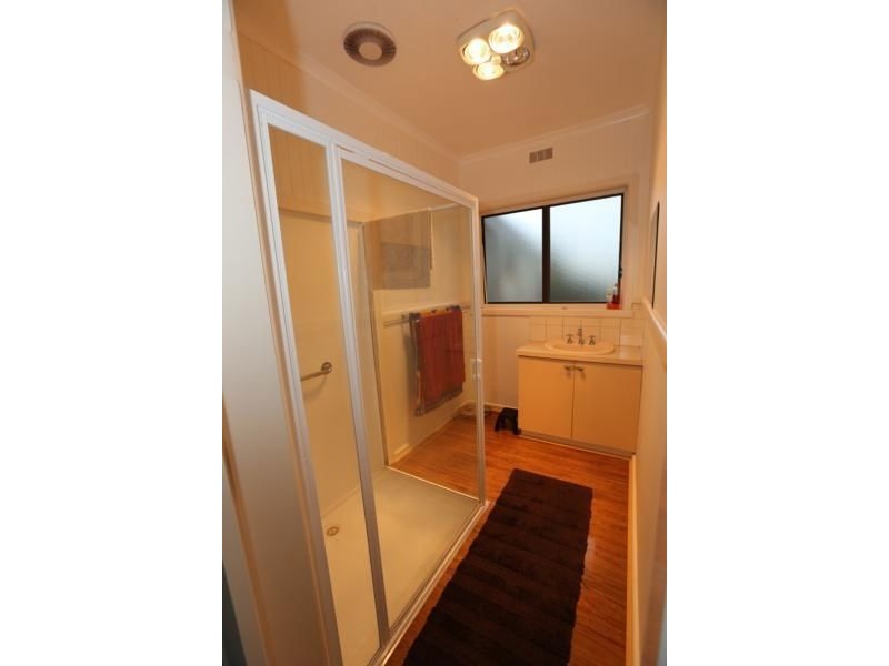 85 McGraths Track, Hernes Oak VIC 3825