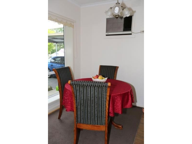 85 McGraths Track, Hernes Oak VIC 3825