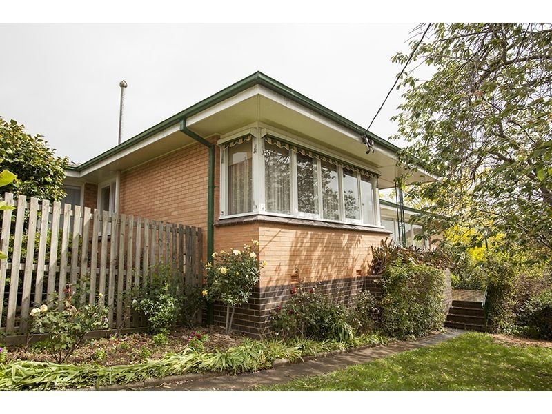 15 Affleck Street, Warragul VIC 3820