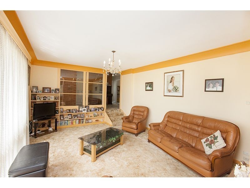 15 Affleck Street, Warragul VIC 3820
