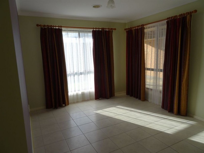 90 Dawson Drive, Warragul VIC 3820