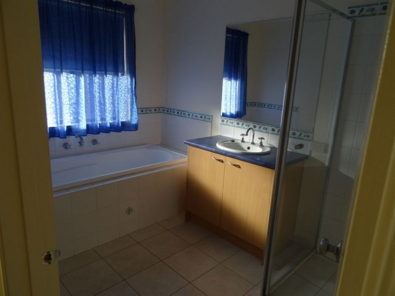 90 Dawson Drive, Warragul VIC 3820