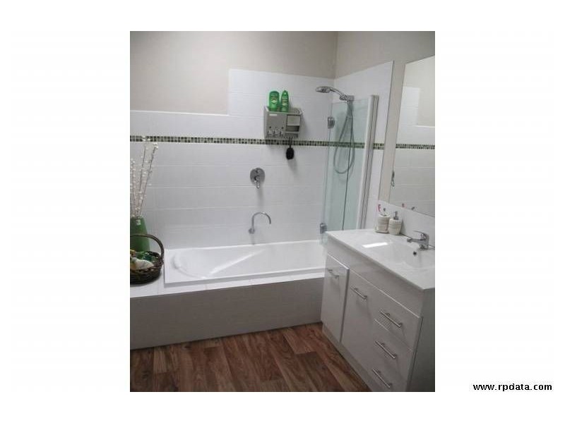 37 Charles Street, Warragul VIC 3820